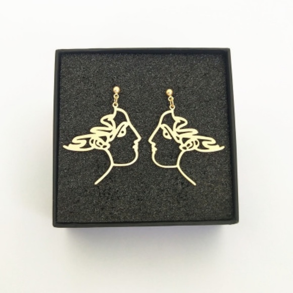 Minimalist Art Artists Portrait Drop Earrings - Picture 3 of 4